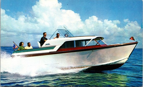 Postcard chris craft cavalier - postcard,